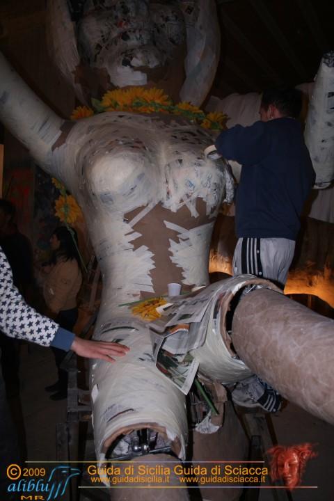 Costruzione_carri_Carnevale_0028.JPG