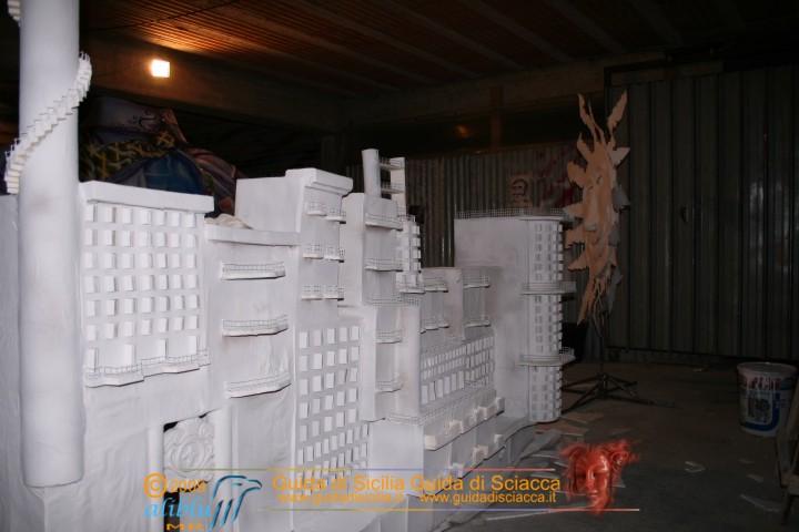 Costruzione_carri_Carnevale_0042.JPG