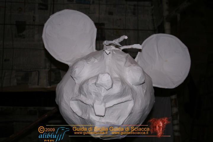 Costruzione_Carri_Carnevale_0075.JPG