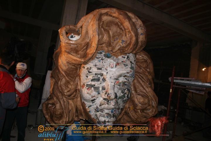 Costruzione_Carri_Carnevale_0006.JPG