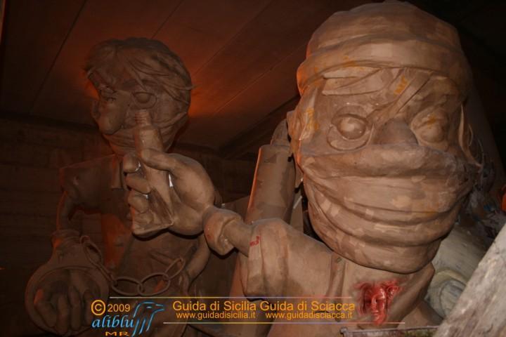 Costruzione_Carri_Carnevale_0017.JPG