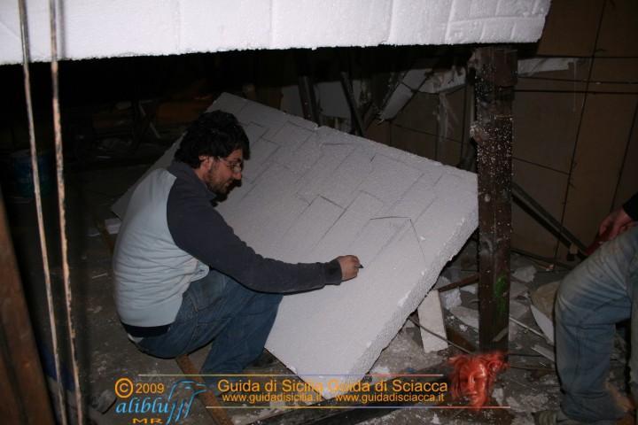 Costruzione_Carri_Carnevale_0021.JPG